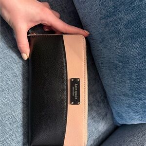 Kate Spade Black and Pink Wallet